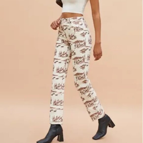 Reformation Cream and Brown Straight Leg Jeans - Picture 2 of 9